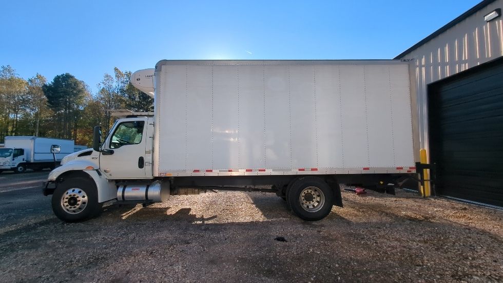 Refrigerated Truck-Light and Medium Duty Trucks-International-2020-MV607-Suwanee-GA-306,660\n\t\tmiles-$ 29,500 - Image 4