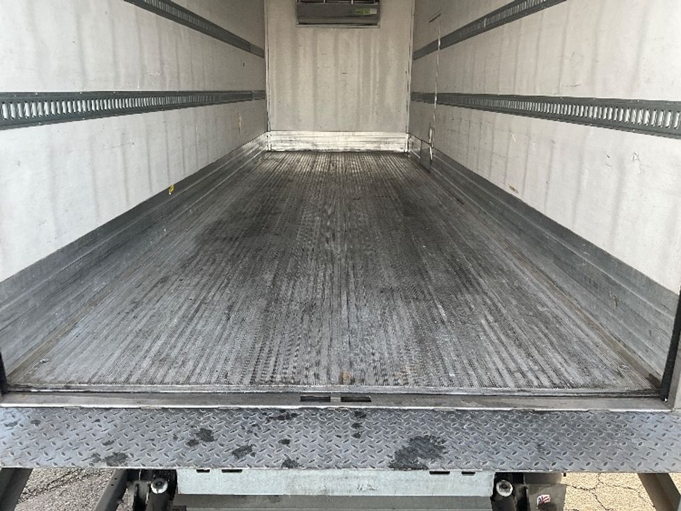 Refrigerated Truck-Light and Medium Duty Trucks-International-2020-MV607-Tacoma-WA-114,109\n\t\tmiles-$ 61,250 - Image 10
