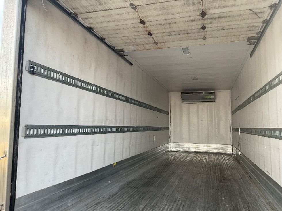 Refrigerated Truck-Light and Medium Duty Trucks-International-2020-MV607-Tacoma-WA-114,109\n\t\tmiles-$ 61,250 - Image 11