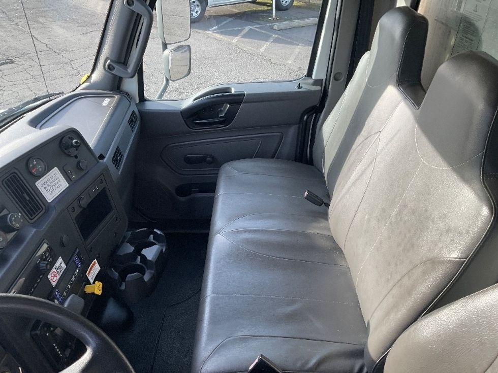 Refrigerated Truck-Light and Medium Duty Trucks-International-2020-MV607-Tacoma-WA-114,109\n\t\tmiles-$ 61,250 - Image 19