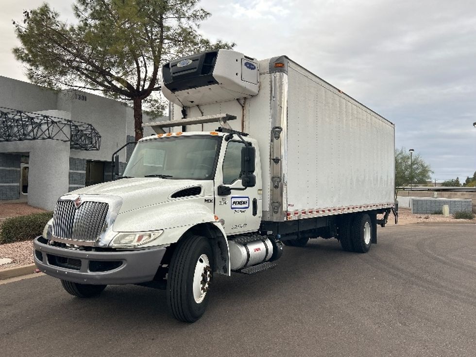 Refrigerated Truck-Light and Medium Duty Trucks-International-2020-MV607-Tempe-AZ-158,051\n\t\tmiles-$ 57,750 - Image 3