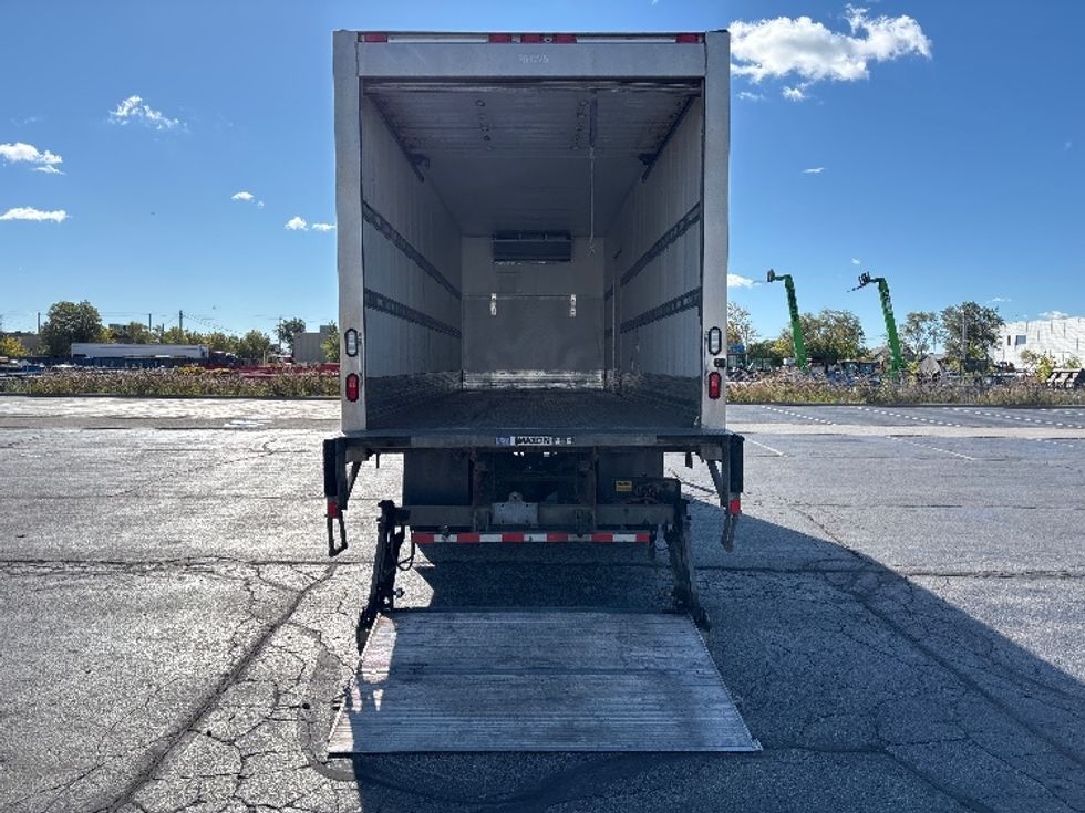 Refrigerated Truck-Light and Medium Duty Trucks-International-2020-MV607-Toronto-ON-275,200\n\t\tkm-$ 60,000 - Image 9