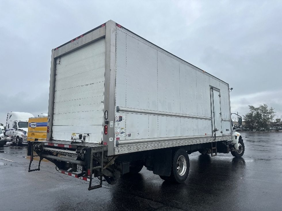 Refrigerated Truck-Light and Medium Duty Trucks-International-2020-MV607-Toronto-ON-353,705\n\t\tkm-$ 58,250 - Image 13