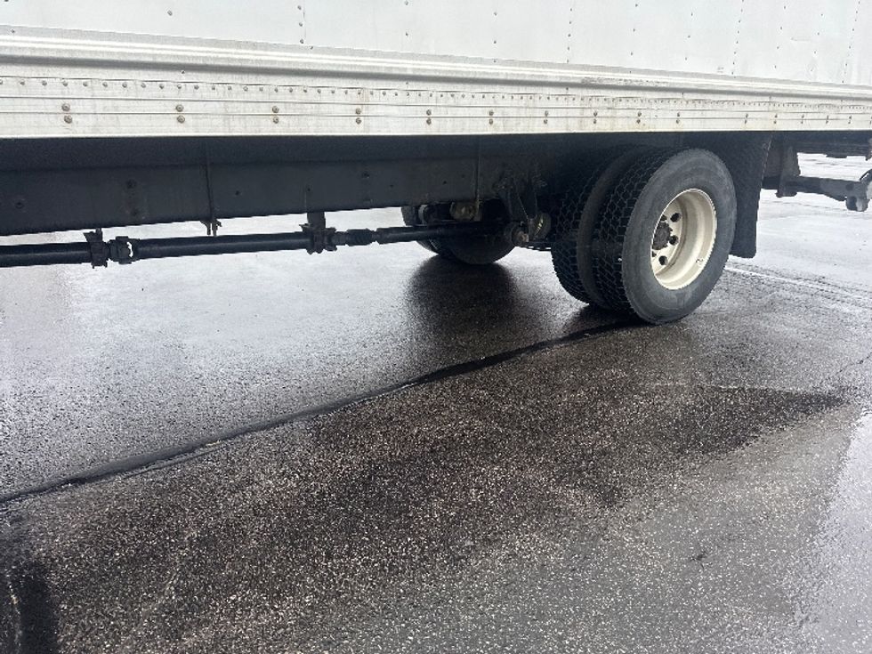 Refrigerated Truck-Light and Medium Duty Trucks-International-2020-MV607-Toronto-ON-353,705\n\t\tkm-$ 58,250 - Image 5