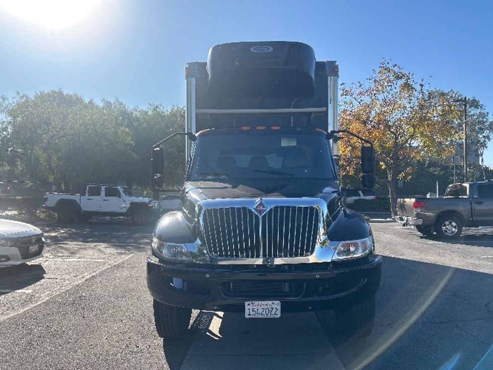 Refrigerated Truck-Light and Medium Duty Trucks-International-2020-MV607-Torrance-CA-129,081\n\t\tmiles-$ 58,500 - Image 2
