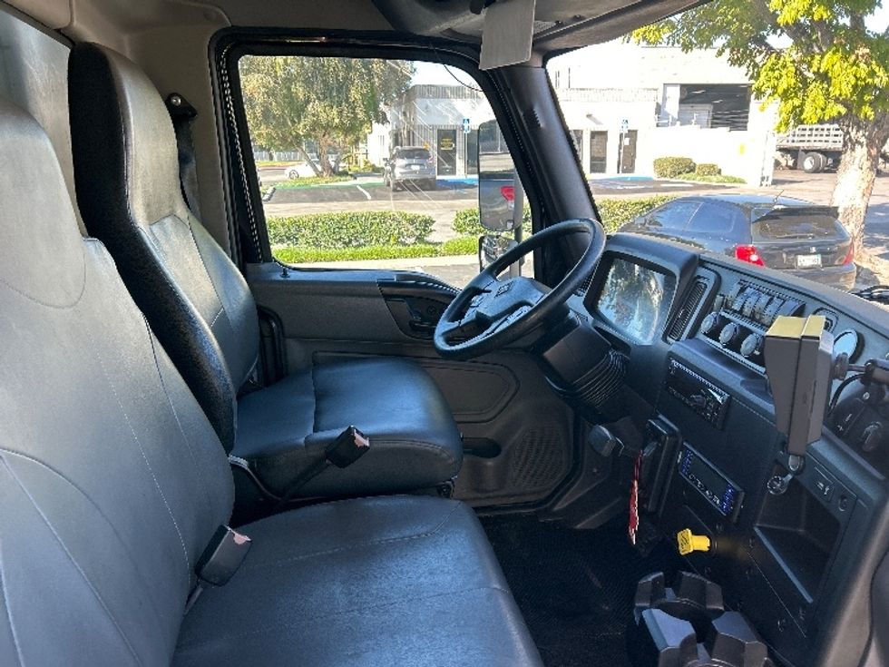 Refrigerated Truck-Light and Medium Duty Trucks-International-2020-MV607-Torrance-CA-129,081\n\t\tmiles-$ 58,500 - Image 22
