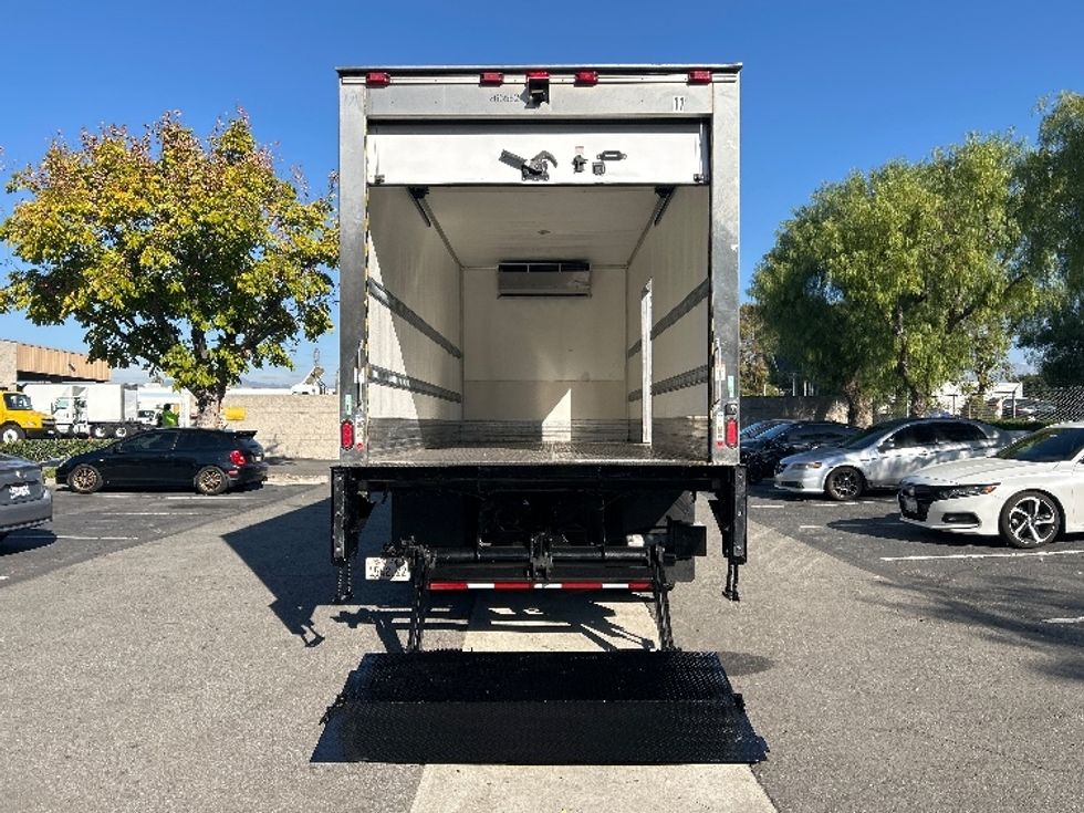 Refrigerated Truck-Light and Medium Duty Trucks-International-2020-MV607-Torrance-CA-129,081\n\t\tmiles-$ 58,500 - Image 9