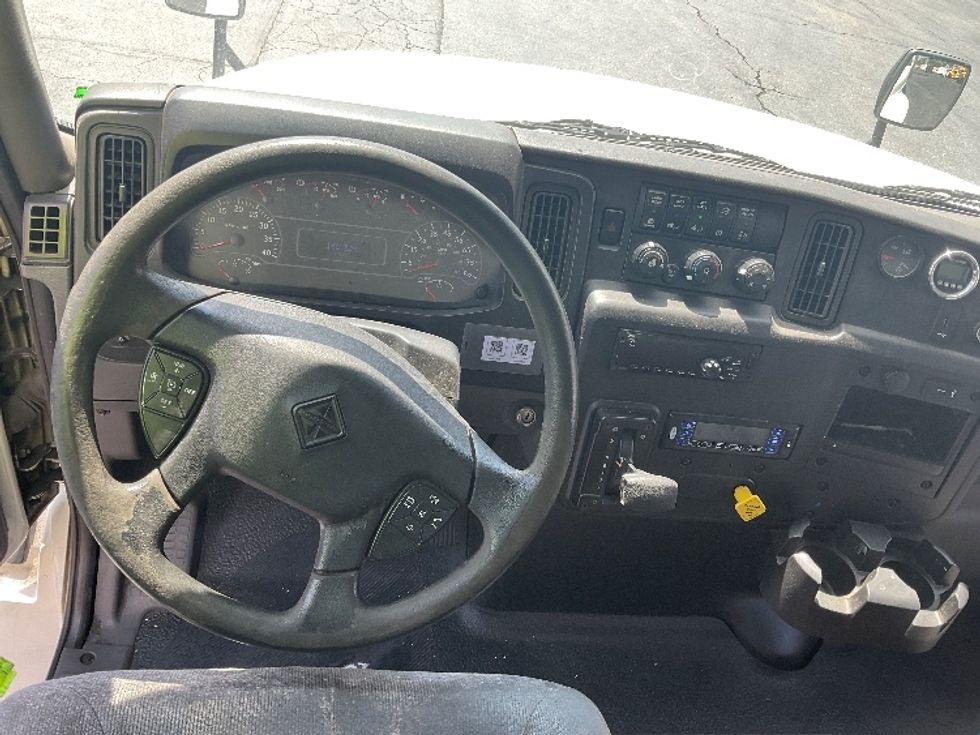 Refrigerated Truck-Light and Medium Duty Trucks-International-2020-MV607-Torrance-CA-142,224\n\t\tmiles-$ 42,500 - Image 18