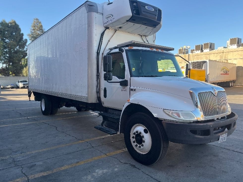 Refrigerated Truck-Light and Medium Duty Trucks-International-2020-MV607-Torrance-CA-144,226\n\t\tmiles-$ 62,750 - Image 1