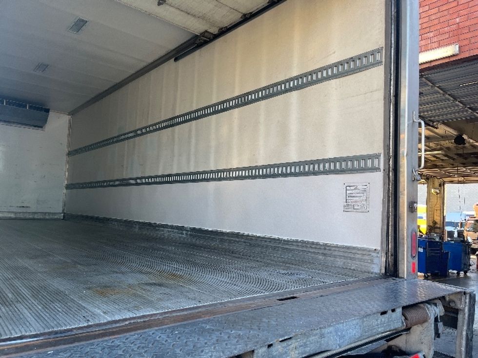 Refrigerated Truck-Light and Medium Duty Trucks-International-2020-MV607-Torrance-CA-144,226\n\t\tmiles-$ 62,750 - Image 12