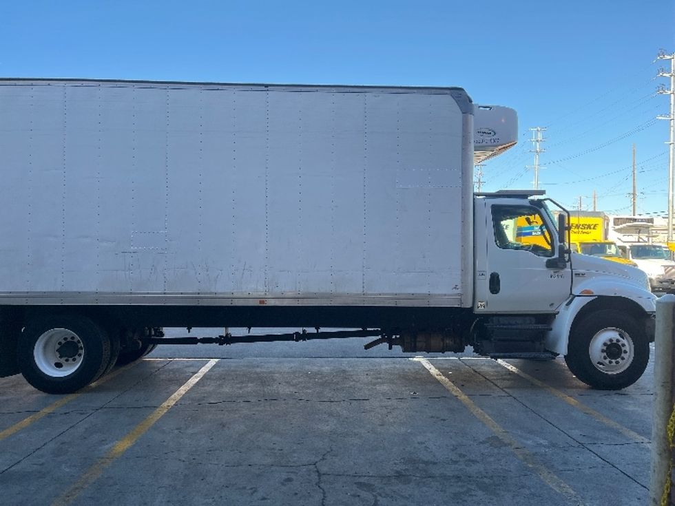 Refrigerated Truck-Light and Medium Duty Trucks-International-2020-MV607-Torrance-CA-144,226\n\t\tmiles-$ 62,750 - Image 15