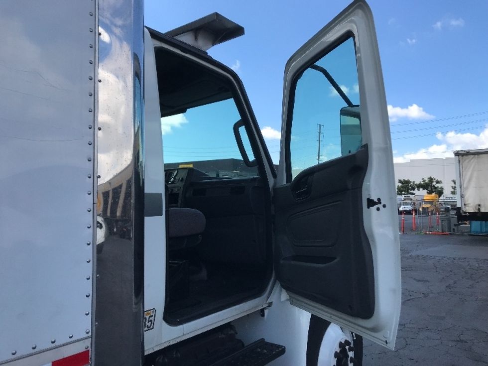 Refrigerated Truck-Light and Medium Duty Trucks-International-2020-MV607-Torrance-CA-158,752\n\t\tmiles-$ 55,250 - Image 20