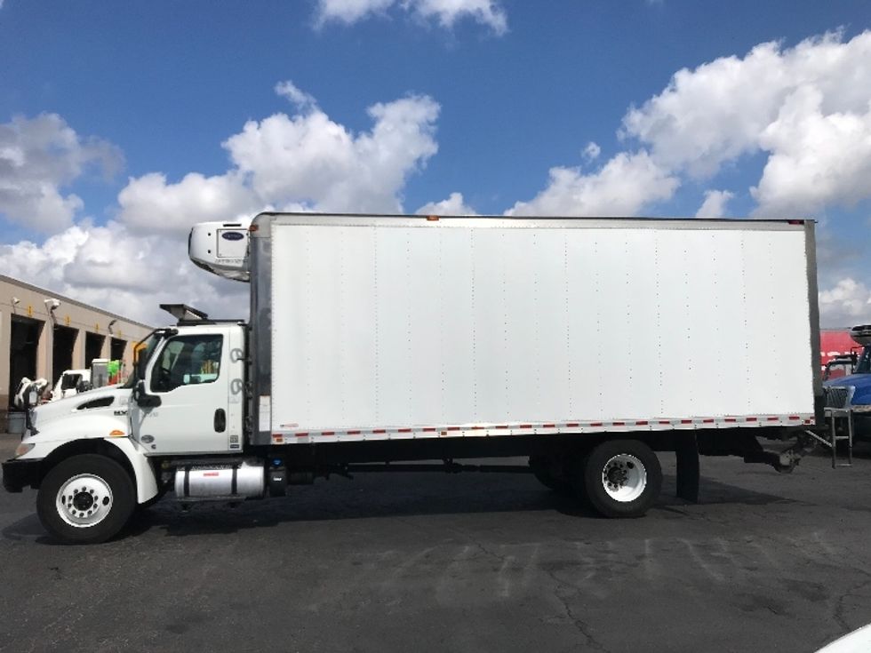 Refrigerated Truck-Light and Medium Duty Trucks-International-2020-MV607-Torrance-CA-158,752\n\t\tmiles-$ 55,250 - Image 4