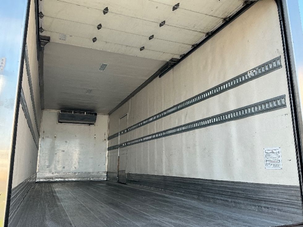Refrigerated Truck-Light and Medium Duty Trucks-International-2020-MV607-Torrance-CA-167,832\n\t\tmiles-$ 60,500 - Image 12