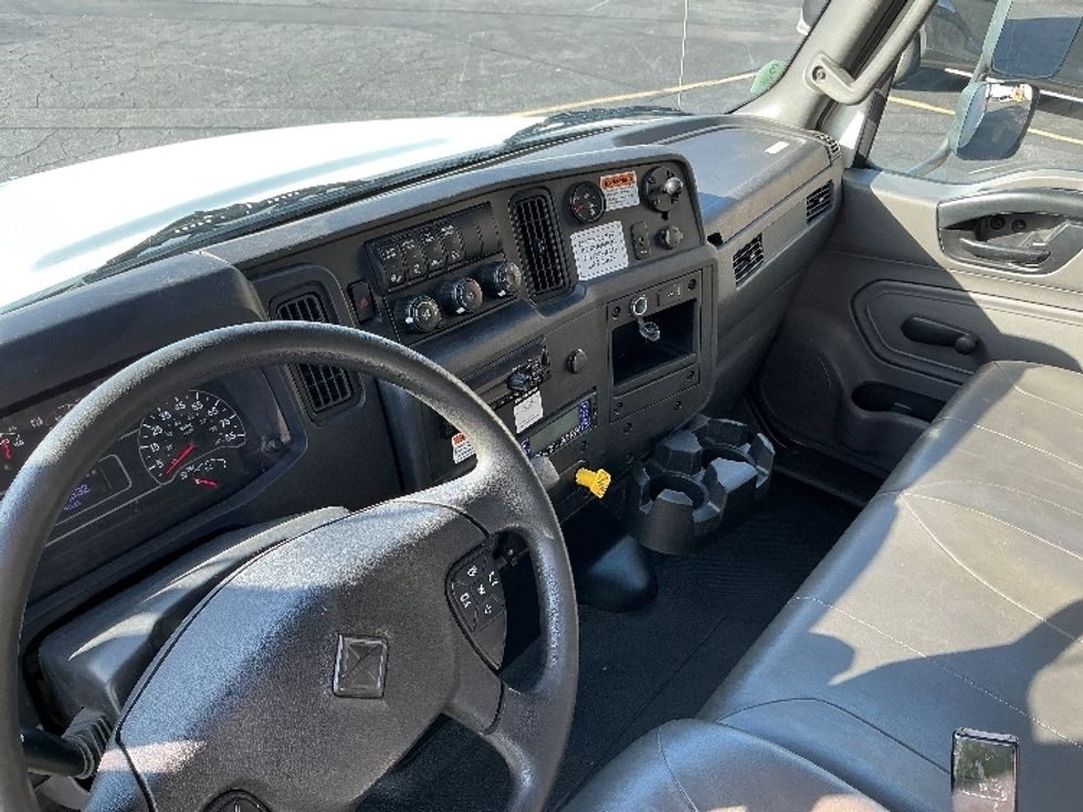 Refrigerated Truck-Light and Medium Duty Trucks-International-2020-MV607-Torrance-CA-167,832\n\t\tmiles-$ 60,500 - Image 17