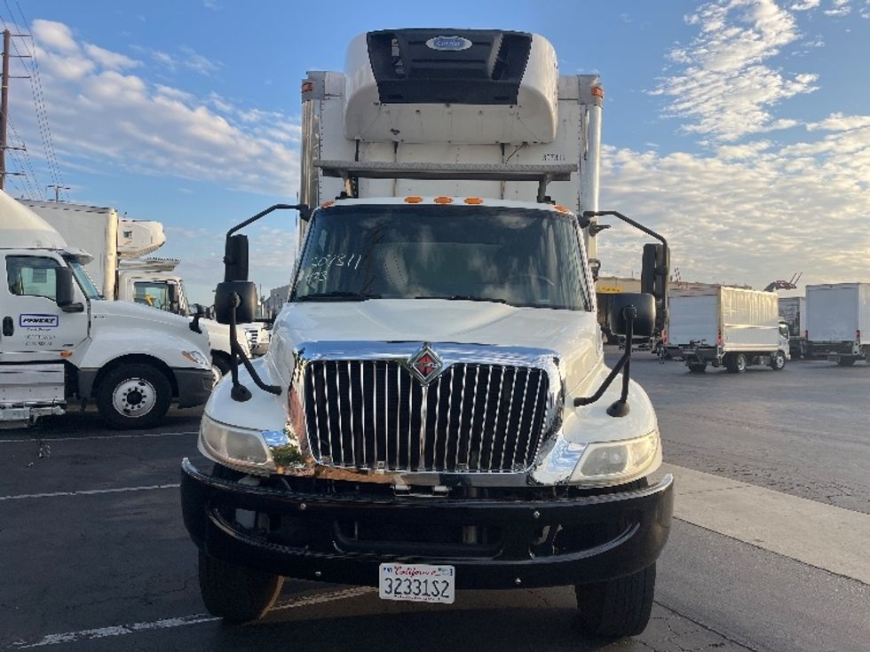 Refrigerated Truck-Light and Medium Duty Trucks-International-2020-MV607-Torrance-CA-168,747\n\t\tmiles-$ 52,500 - Image 2