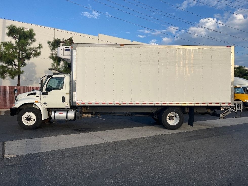 Refrigerated Truck-Light and Medium Duty Trucks-International-2020-MV607-Torrance-CA-168,747\n\t\tmiles-$ 52,500 - Image 4
