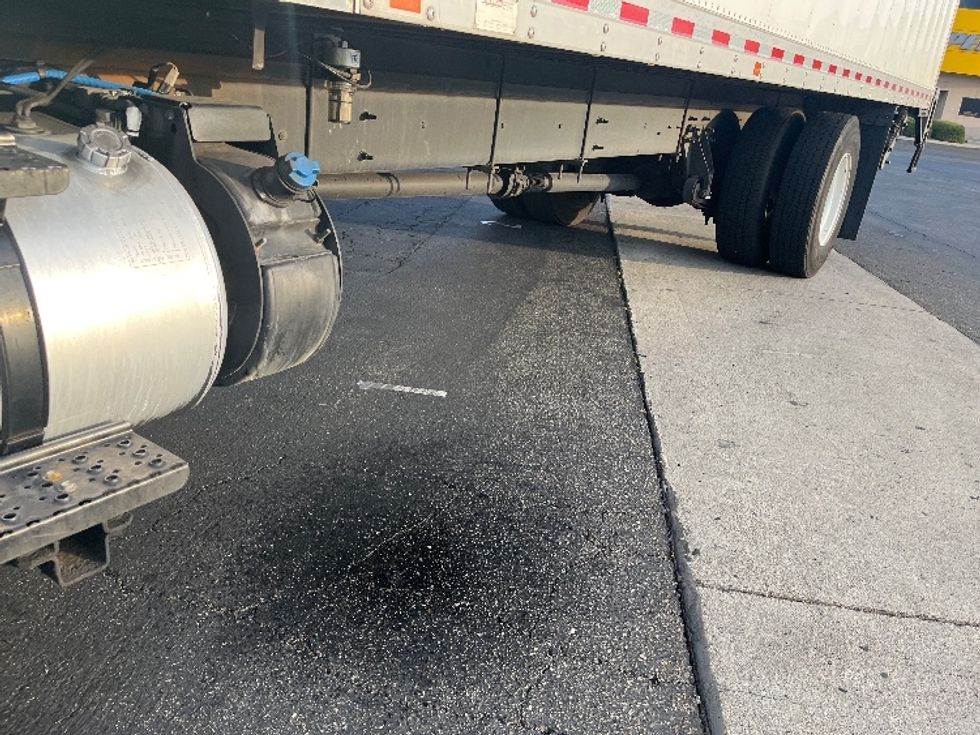 Refrigerated Truck-Light and Medium Duty Trucks-International-2020-MV607-Torrance-CA-168,747\n\t\tmiles-$ 52,500 - Image 5