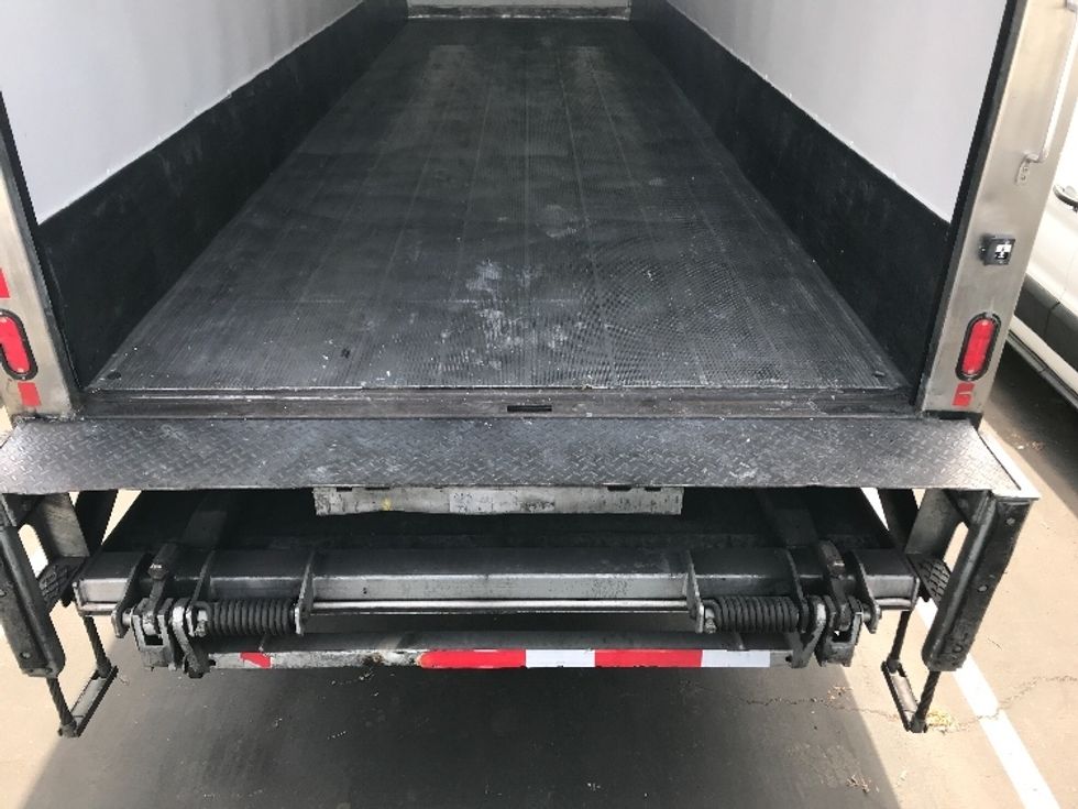 Refrigerated Truck-Light and Medium Duty Trucks-International-2020-MV607-Torrance-CA-245,576\n\t\tmiles-$ 46,250 - Image 10