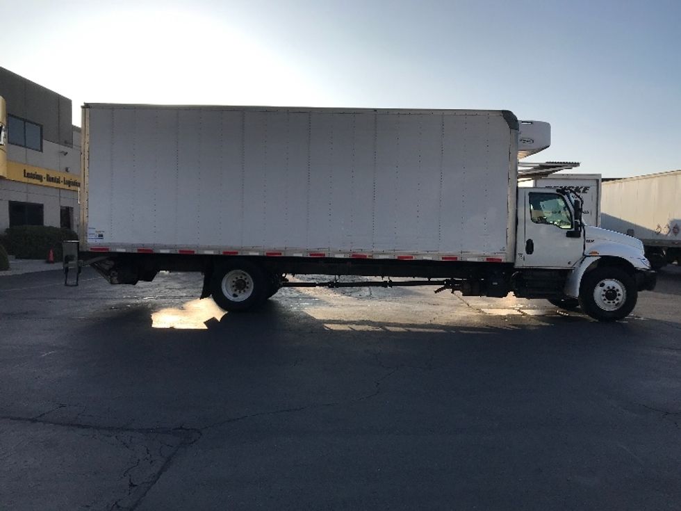 Refrigerated Truck-Light and Medium Duty Trucks-International-2020-MV607-Torrance-CA-245,576\n\t\tmiles-$ 46,250 - Image 15