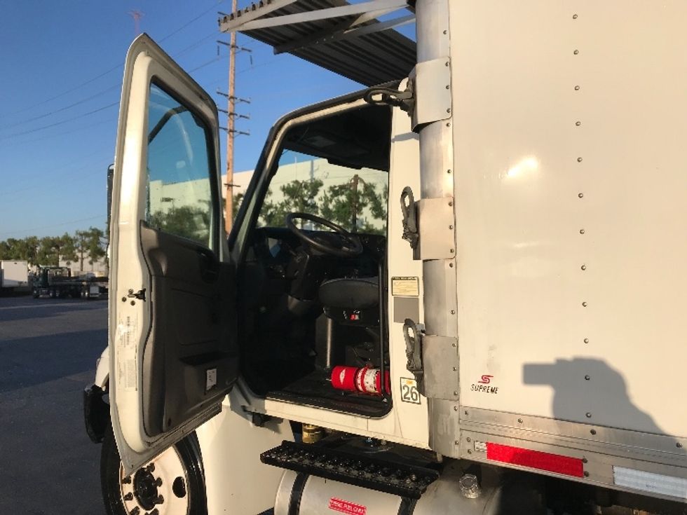 Refrigerated Truck-Light and Medium Duty Trucks-International-2020-MV607-Torrance-CA-245,576\n\t\tmiles-$ 46,250 - Image 16