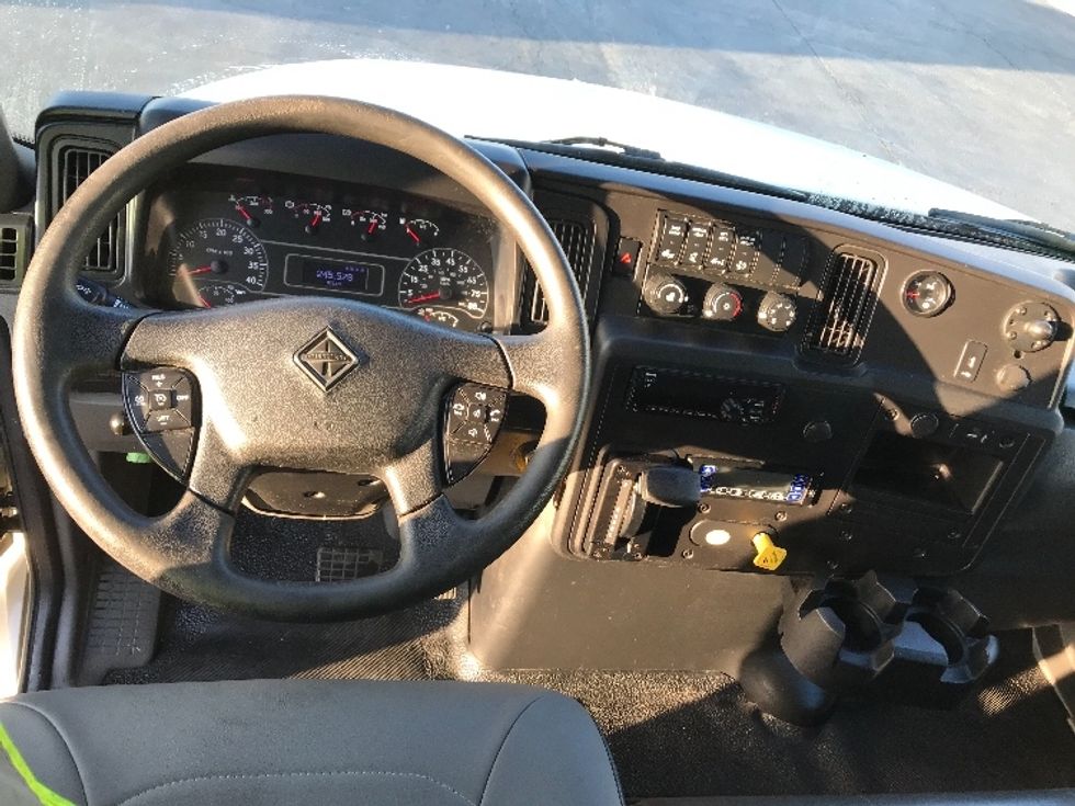 Refrigerated Truck-Light and Medium Duty Trucks-International-2020-MV607-Torrance-CA-245,576\n\t\tmiles-$ 46,250 - Image 18