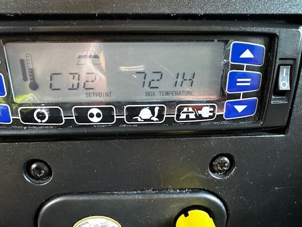 Refrigerated Truck-Light and Medium Duty Trucks-International-2020-MV607-Torrance-CA-245,576\n\t\tmiles-$ 46,250 - Image 25