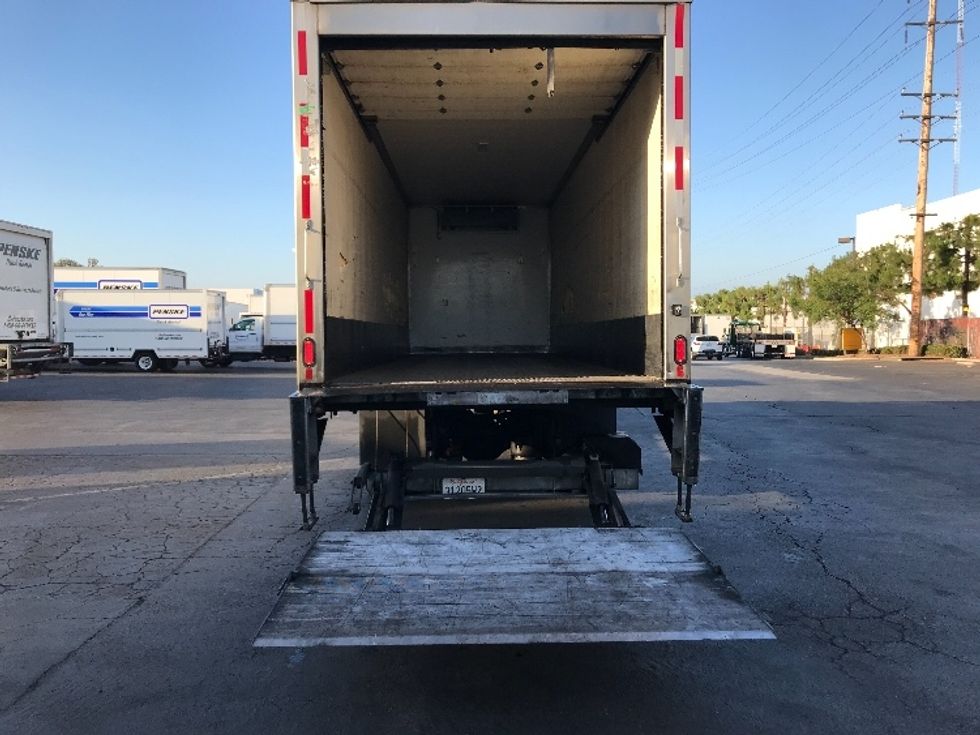 Refrigerated Truck-Light and Medium Duty Trucks-International-2020-MV607-Torrance-CA-245,576\n\t\tmiles-$ 46,250 - Image 9