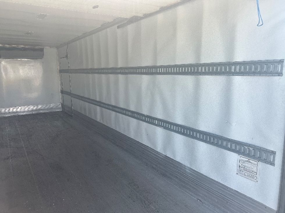 Refrigerated Truck-Light and Medium Duty Trucks-International-2020-MV607-Torrance-CA-248,676\n\t\tmiles-$ 50,500 - Image 12
