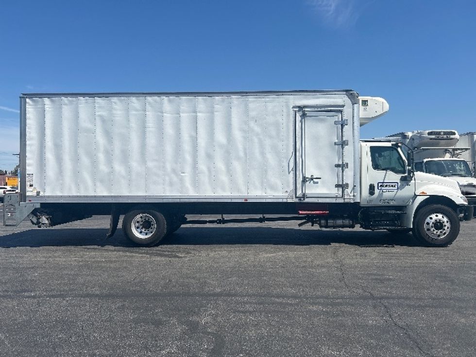 Refrigerated Truck-Light and Medium Duty Trucks-International-2020-MV607-Torrance-CA-248,676\n\t\tmiles-$ 50,500 - Image 15