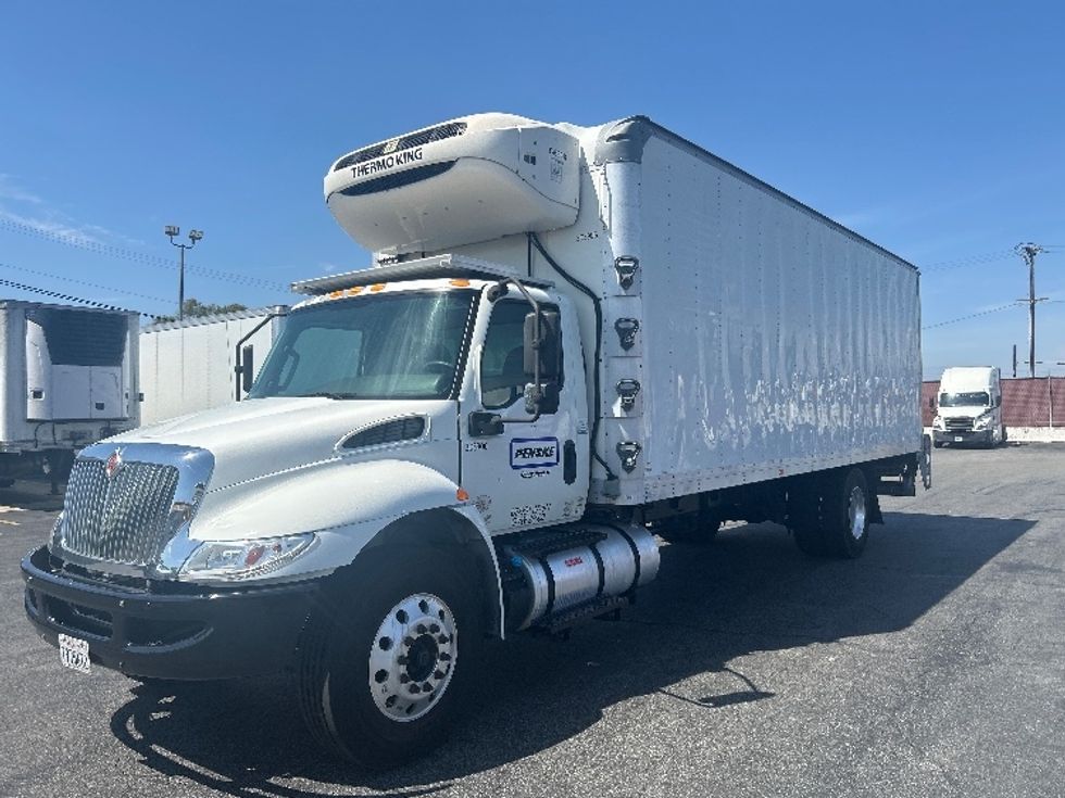 Refrigerated Truck-Light and Medium Duty Trucks-International-2020-MV607-Torrance-CA-248,676\n\t\tmiles-$ 50,500 - Image 3