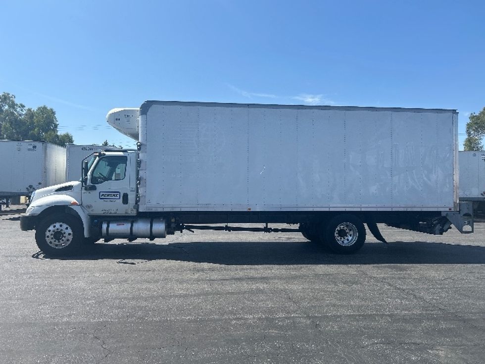 Refrigerated Truck-Light and Medium Duty Trucks-International-2020-MV607-Torrance-CA-248,676\n\t\tmiles-$ 50,500 - Image 4