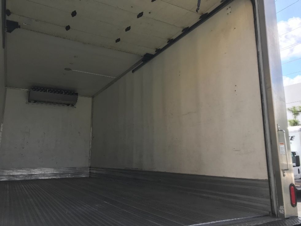 Refrigerated Truck-Light and Medium Duty Trucks-International-2020-MV607-Torrance-CA-254,508\n\t\tmiles-$ 35,500 - Image 11