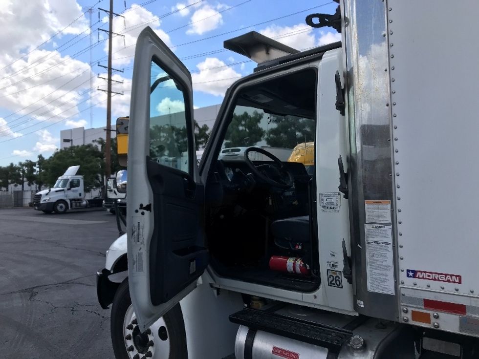 Refrigerated Truck-Light and Medium Duty Trucks-International-2020-MV607-Torrance-CA-254,508\n\t\tmiles-$ 35,500 - Image 15