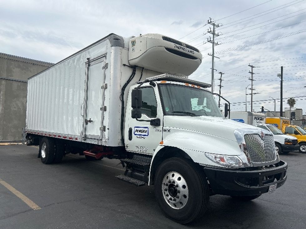 Refrigerated Truck-Light and Medium Duty Trucks-International-2020-MV607-Torrance-CA-288,159\n\t\tmiles-$ 43,250 - Image 1