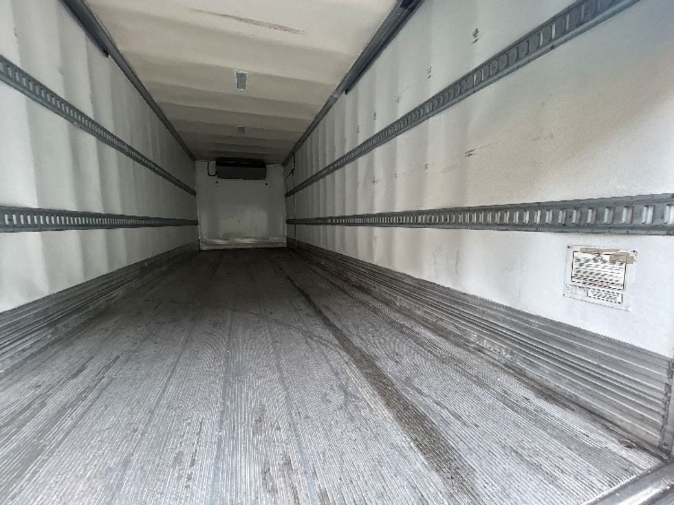 Refrigerated Truck-Light and Medium Duty Trucks-International-2020-MV607-Torrance-CA-288,159\n\t\tmiles-$ 43,250 - Image 12