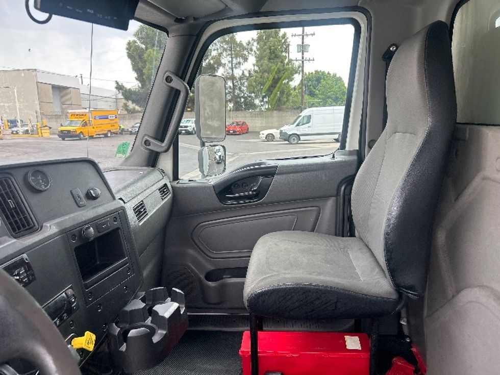Refrigerated Truck-Light and Medium Duty Trucks-International-2020-MV607-Torrance-CA-288,159\n\t\tmiles-$ 43,250 - Image 19