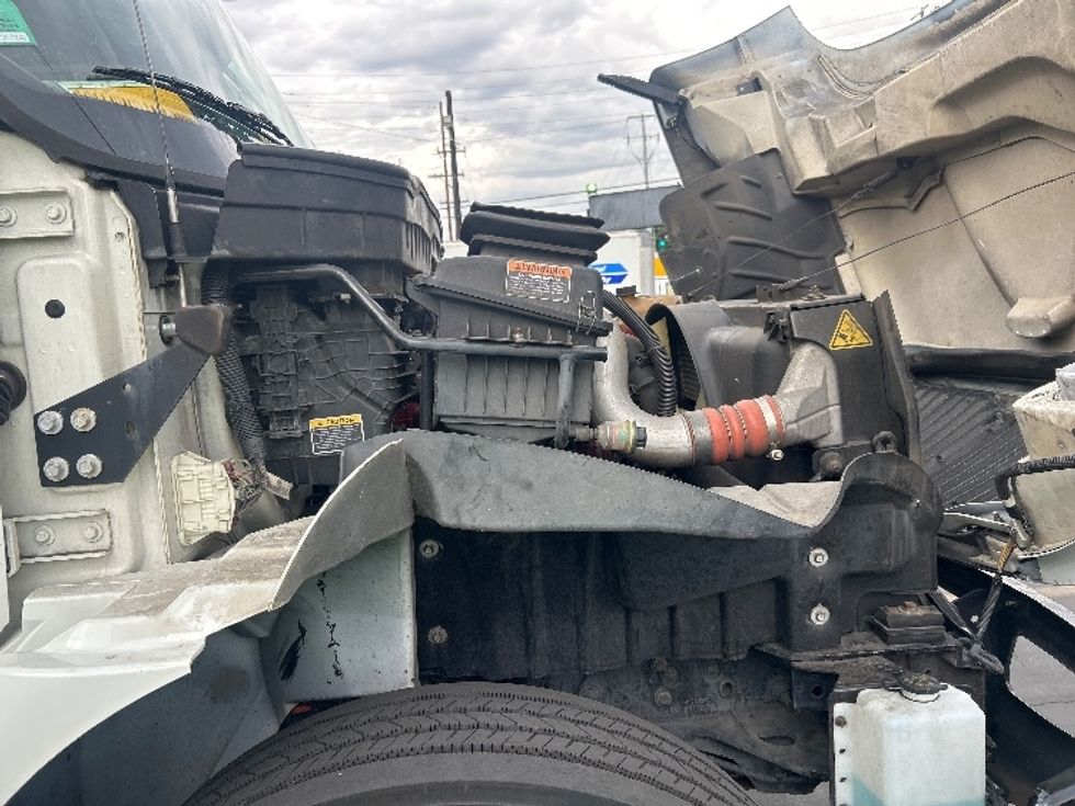 Refrigerated Truck-Light and Medium Duty Trucks-International-2020-MV607-Torrance-CA-288,159\n\t\tmiles-$ 43,250 - Image 23