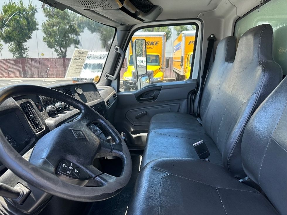 Refrigerated Truck-Light and Medium Duty Trucks-International-2020-MV607-Torrance-CA-299,840\n\t\tmiles-$ 41,000 - Image 16