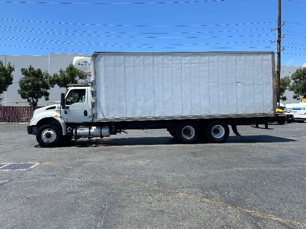 Refrigerated Truck-Light and Medium Duty Trucks-International-2020-MV607-Torrance-CA-299,840\n\t\tmiles-$ 41,000 - Image 3