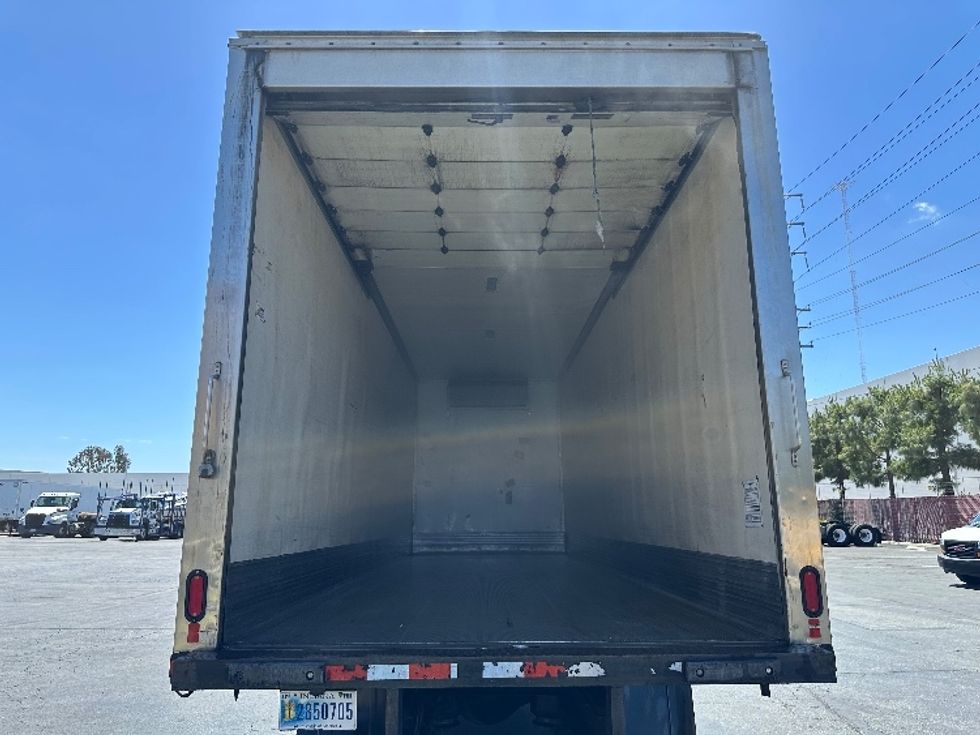 Refrigerated Truck-Light and Medium Duty Trucks-International-2020-MV607-Torrance-CA-299,840\n\t\tmiles-$ 41,000 - Image 7