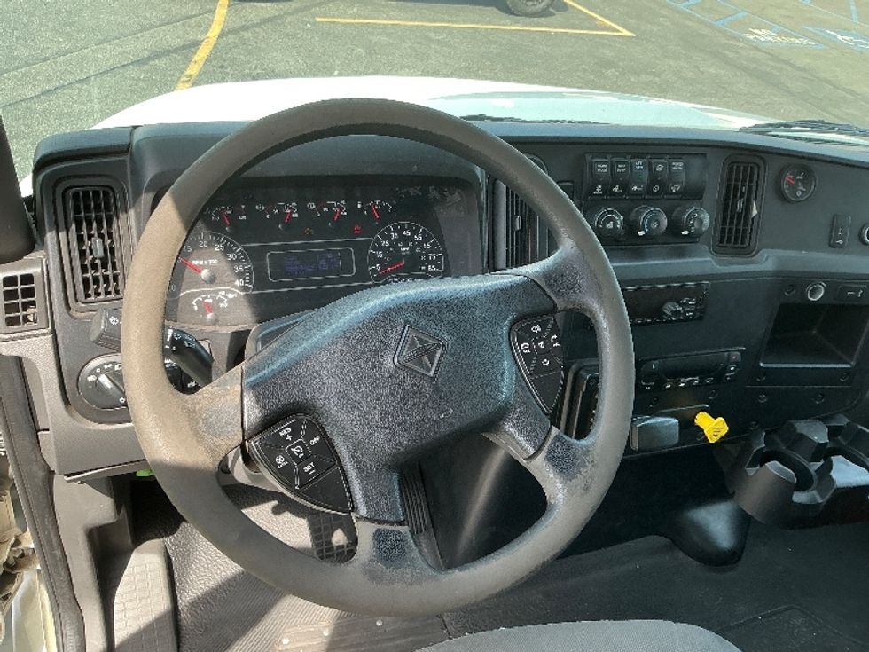 Refrigerated Truck-Light and Medium Duty Trucks-International-2020-MV607-Torrance-CA-330,025\n\t\tmiles-$ 35,000 - Image 18