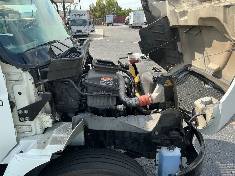 Refrigerated Truck-Light and Medium Duty Trucks-International-2020-MV607-Torrance-CA-330,025\n\t\tmiles-$ 35,000 - Image 23