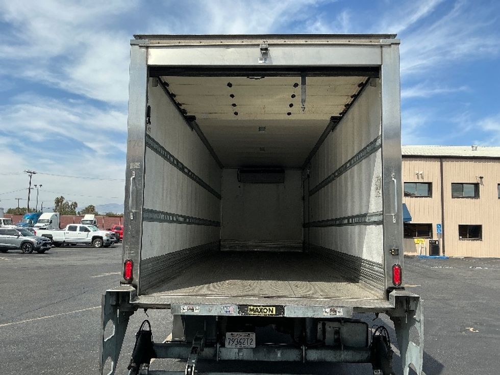 Refrigerated Truck-Light and Medium Duty Trucks-International-2020-MV607-Torrance-CA-330,025\n\t\tmiles-$ 35,000 - Image 8