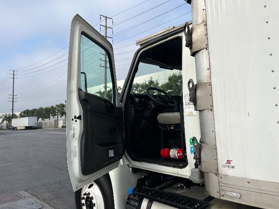 Refrigerated Truck-Light and Medium Duty Trucks-International-2020-MV607-Torrance-CA-341,990\n\t\tmiles-$ 34,500 - Image 15