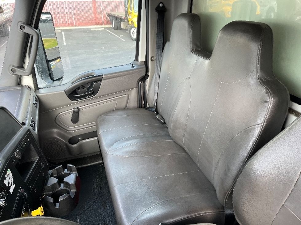 Refrigerated Truck-Light and Medium Duty Trucks-International-2020-MV607-Torrance-CA-341,990\n\t\tmiles-$ 34,500 - Image 18