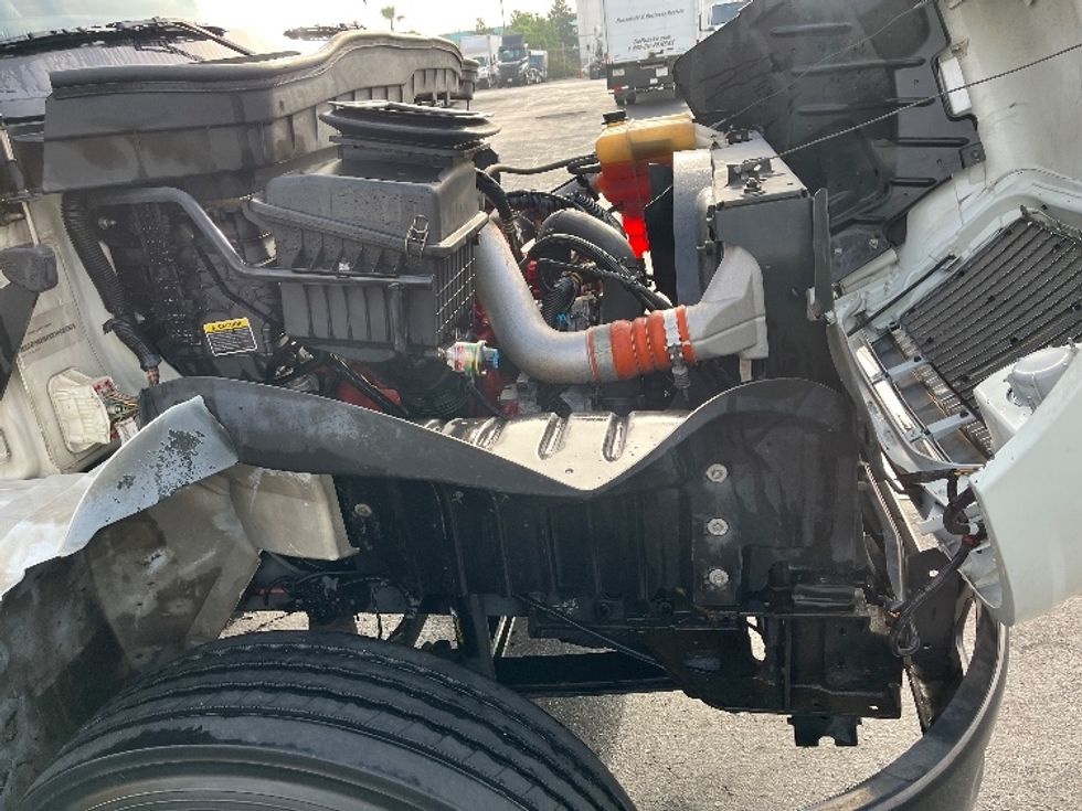 Refrigerated Truck-Light and Medium Duty Trucks-International-2020-MV607-Torrance-CA-341,990\n\t\tmiles-$ 34,500 - Image 22