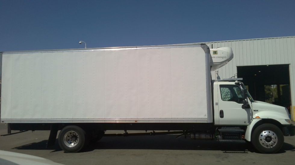 Refrigerated Truck-Light and Medium Duty Trucks-International-2020-MV607-Tracy-CA-145,254\n\t\tmiles-$ 56,750 - Image 14