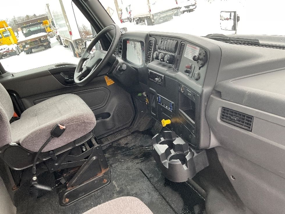 Refrigerated Truck-Light and Medium Duty Trucks-International-2020-MV607-Traverse City-MI-122,692\n\t\tmiles-$ 51,250 - Image 22