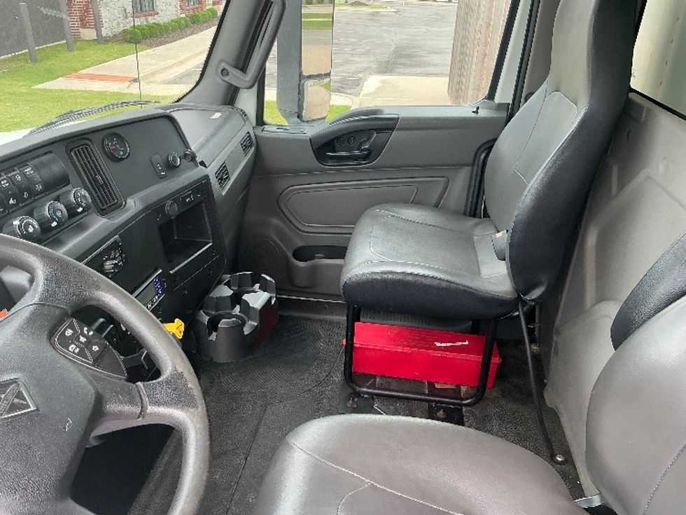Refrigerated Truck-Light and Medium Duty Trucks-International-2020-MV607-Tulsa-OK-130,802\n\t\tmiles-$ 50,250 - Image 18